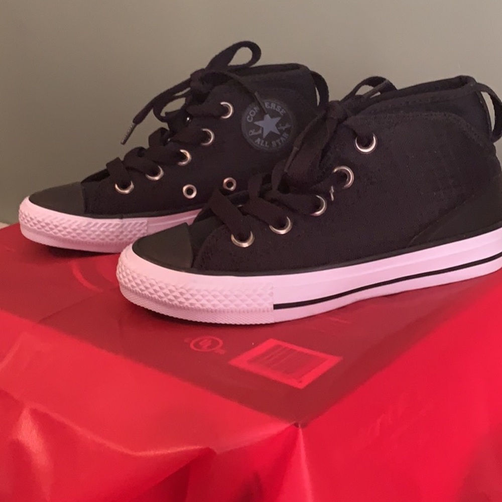 Brand new high top converse sneakers